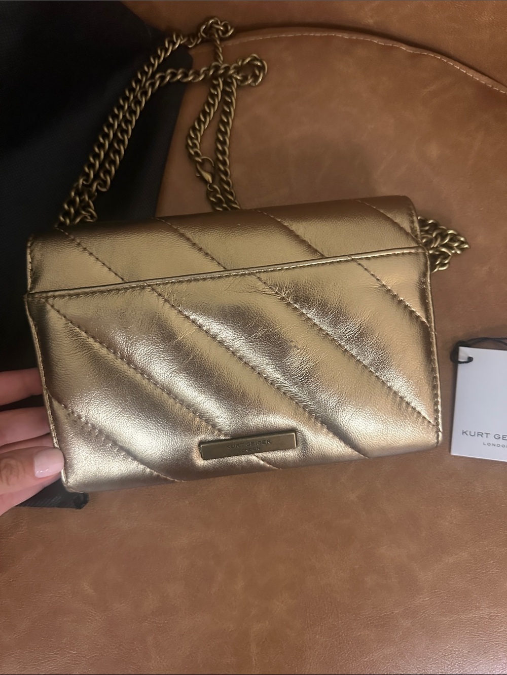 Kurt Geiger Metallic Gold Quilted Crossbody with Chain Strap - Picture 3 of 3